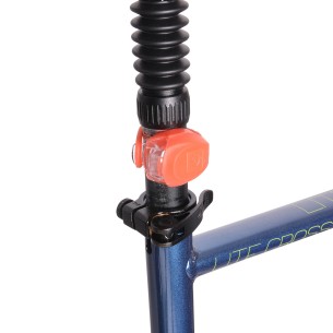 Zestaw lampek rowerowych SILICON LED, BN92325R, kolor: czerwone, zamocowanie na sztycy podsiodłowej