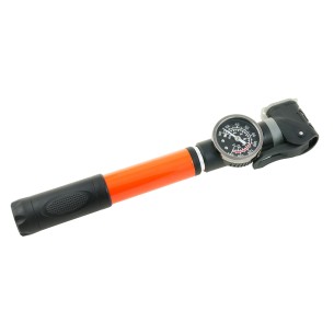 Pompka rowerowa z manometrem SKILLFUL