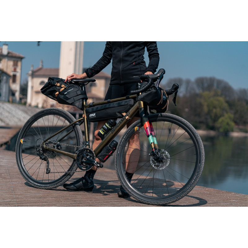 Sakwa na kierownicę GIVI CLIMB, od 9L do 14L