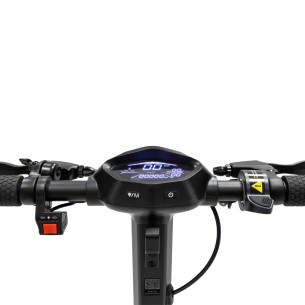 Czytelny, duży wyświetlacz hulajnogi elektrycznej LAMBORGHINI AL2