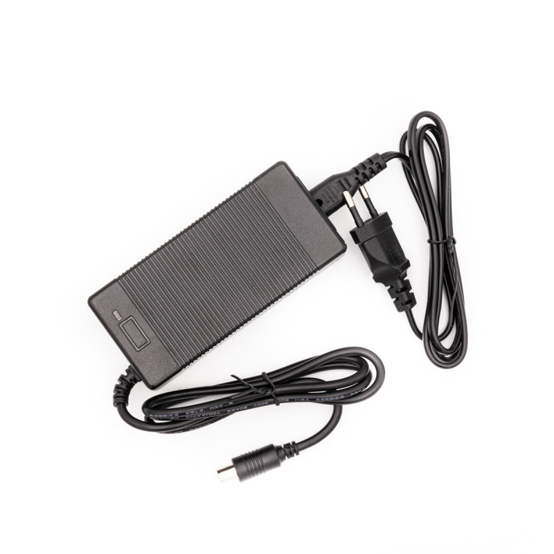 ładowarka do hulajnogi elektrycznej Ducati Scrambler