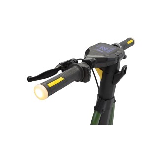 Hulajnoga elektryczna JEEP 2XE ADVENTURER, kierownica z wyświetlaczem i kierunkowskazem